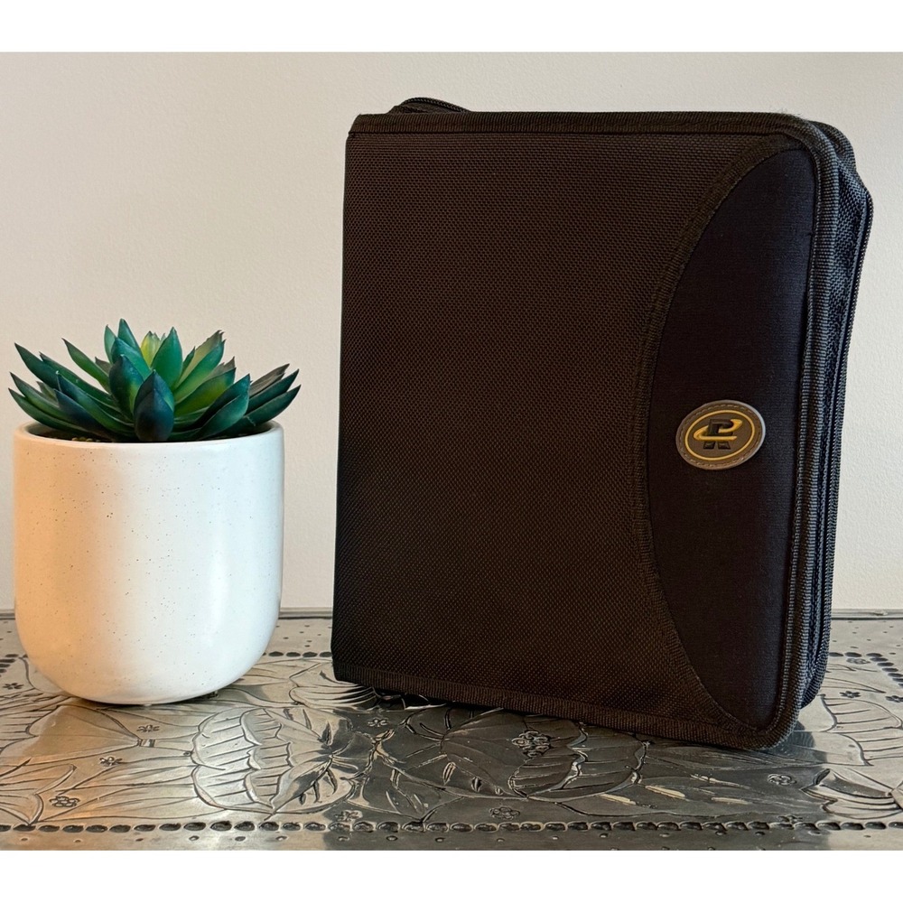 RoadWired Cable Stable Deluxe Size Cable and Gear Organizer Travel Storage